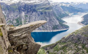 Trolltunga